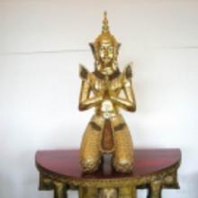 现代工艺品家居摆设 从厂家到消费者的价格与批发指南